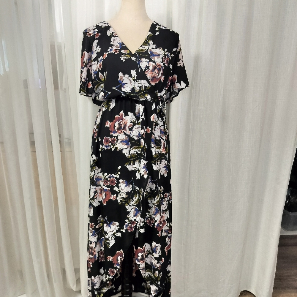 Altar'd State Black Floral Midi Wrap Dress‎ Womens Size L Flutter Sleeves